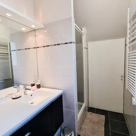 Exigehome De Standing Centre 3