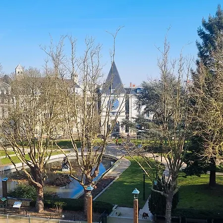 Exigehome De Standing Centre 3 * Le Plessis-Robinson